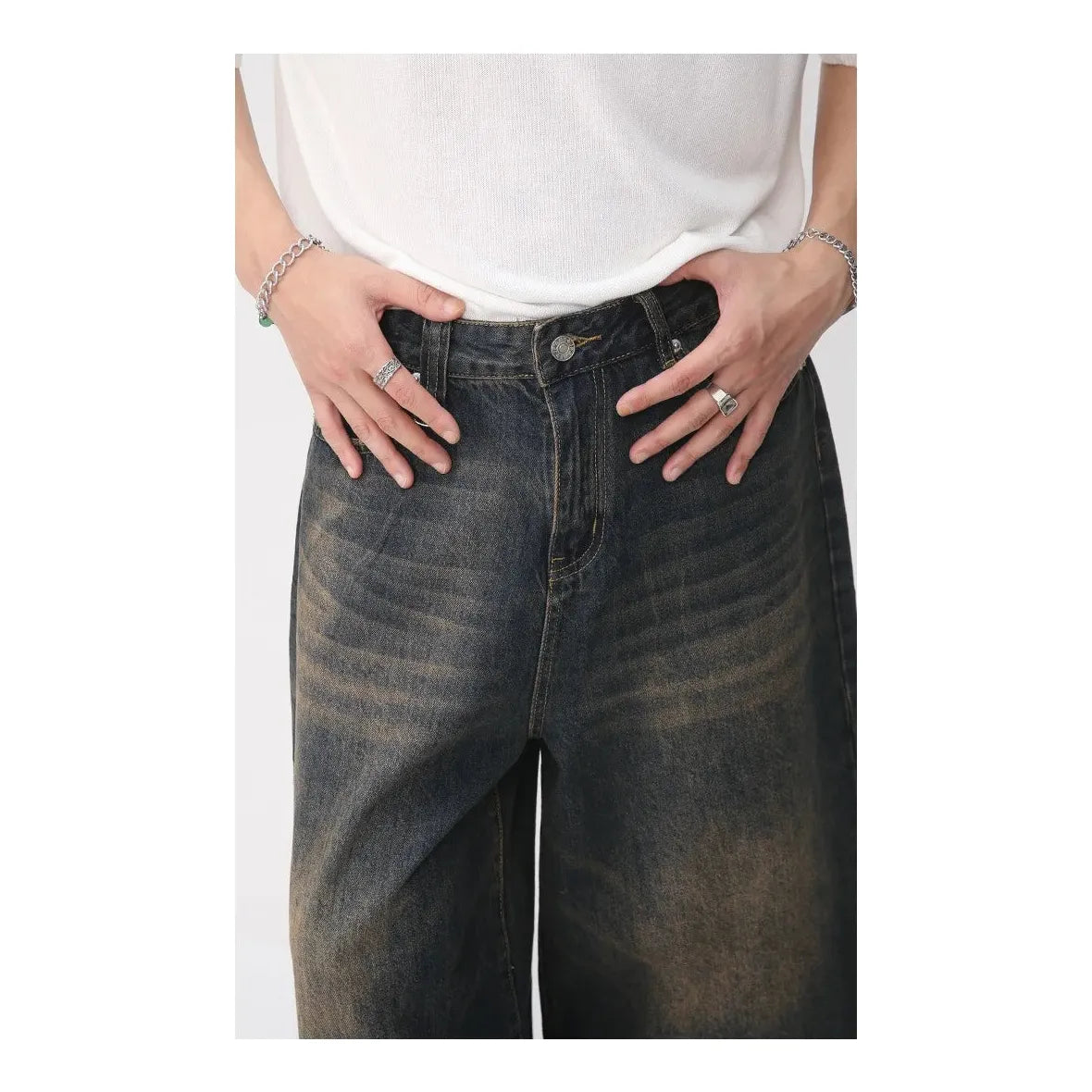 HYPExSTORE® VAELORIA BERMUDA SHORTS